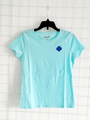 青藍色T恤 